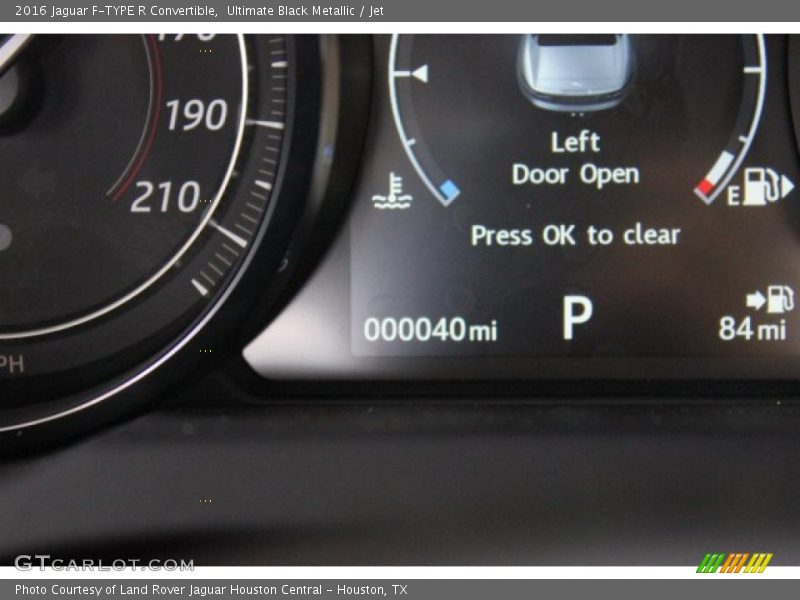 Ultimate Black Metallic / Jet 2016 Jaguar F-TYPE R Convertible