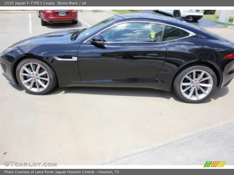 Ebony Black / Jet 2016 Jaguar F-TYPE S Coupe