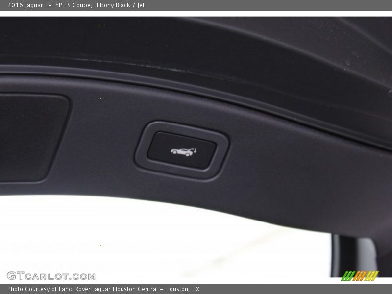 Ebony Black / Jet 2016 Jaguar F-TYPE S Coupe