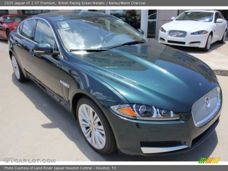 Front 3/4 View of 2015 XF 2.0T Premium