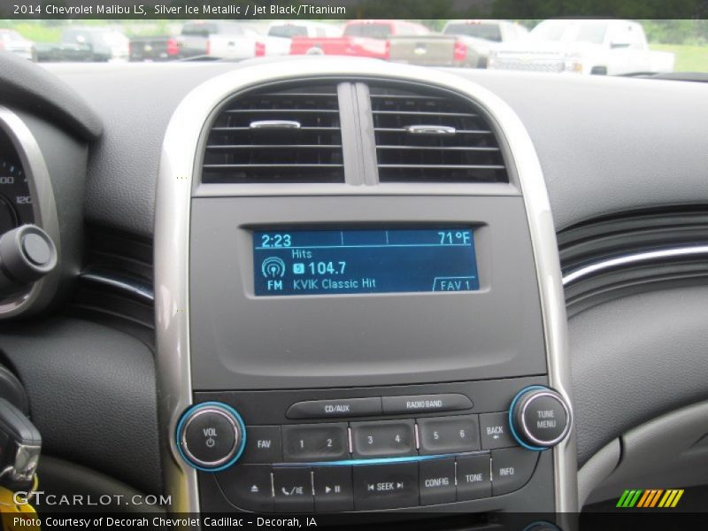 Silver Ice Metallic / Jet Black/Titanium 2014 Chevrolet Malibu LS