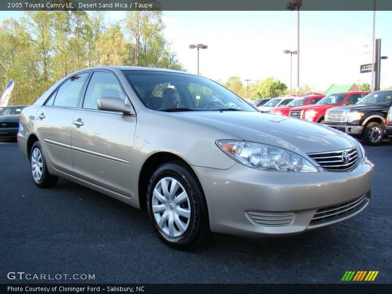 Desert Sand Mica / Taupe 2005 Toyota Camry LE