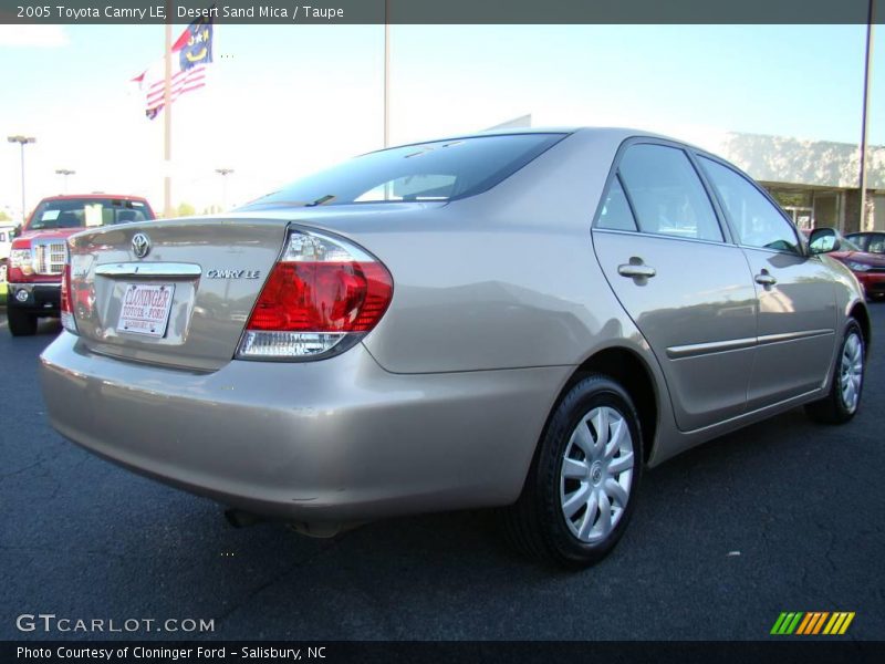 Desert Sand Mica / Taupe 2005 Toyota Camry LE