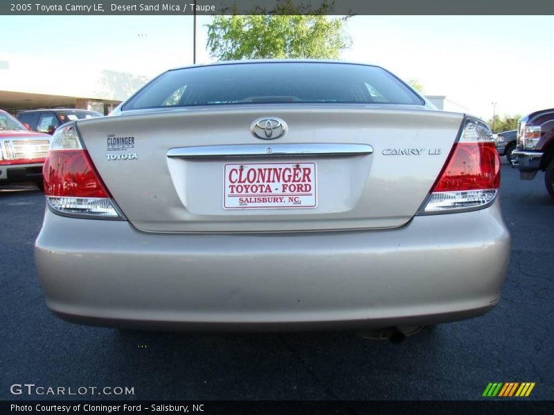 Desert Sand Mica / Taupe 2005 Toyota Camry LE