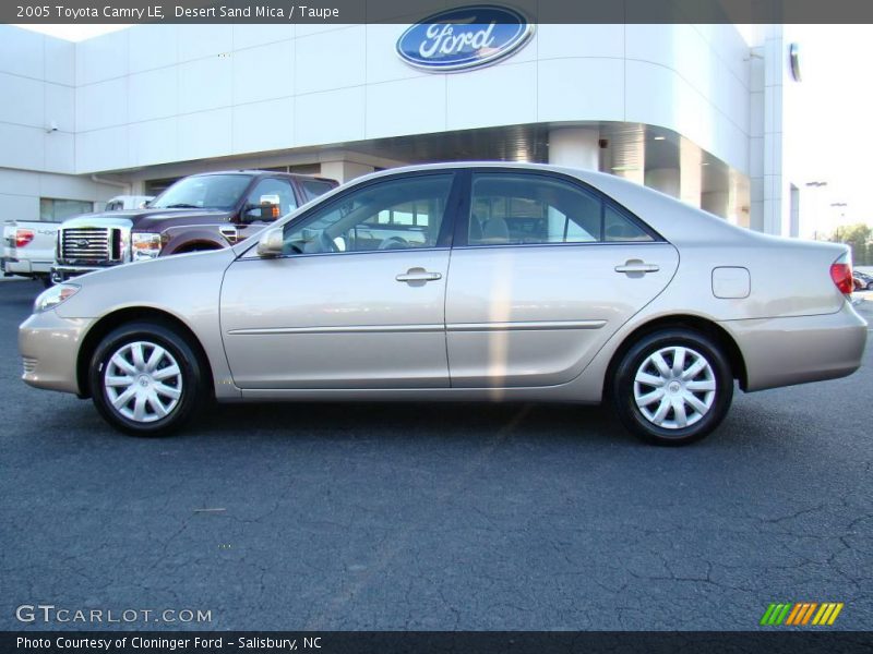 Desert Sand Mica / Taupe 2005 Toyota Camry LE