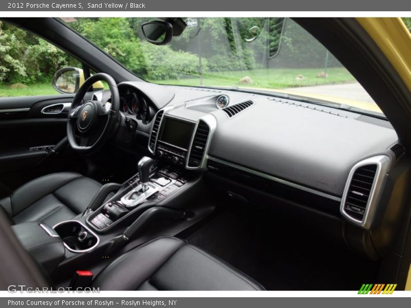 Sand Yellow / Black 2012 Porsche Cayenne S