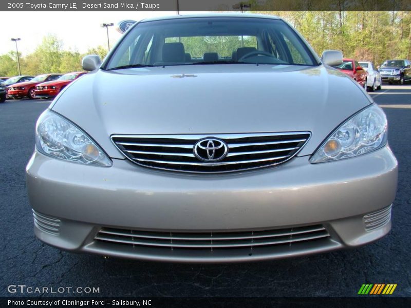 Desert Sand Mica / Taupe 2005 Toyota Camry LE