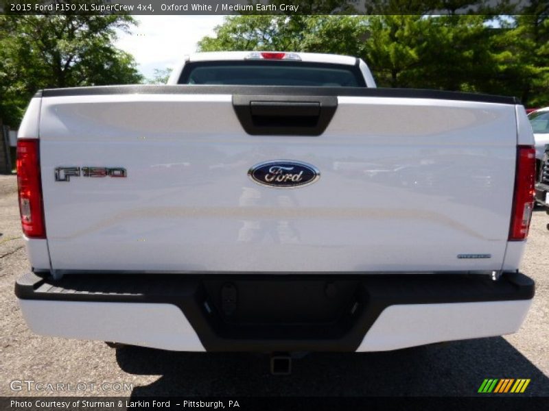 Oxford White / Medium Earth Gray 2015 Ford F150 XL SuperCrew 4x4