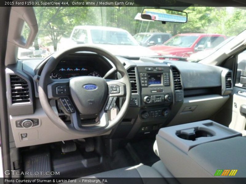 Oxford White / Medium Earth Gray 2015 Ford F150 XL SuperCrew 4x4
