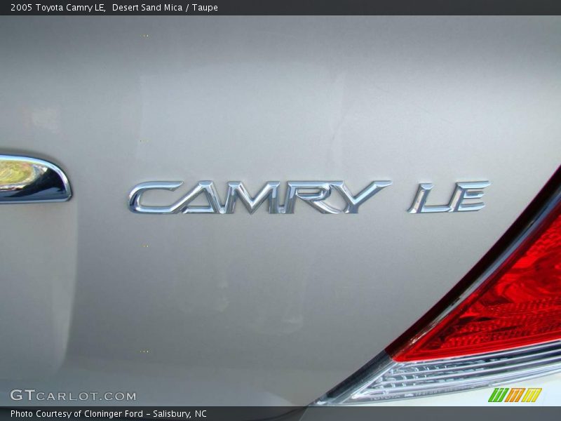 Desert Sand Mica / Taupe 2005 Toyota Camry LE