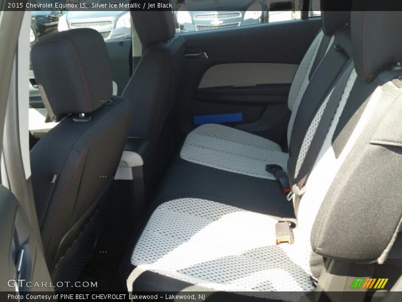 Silver Ice Metallic / Jet Black 2015 Chevrolet Equinox LS