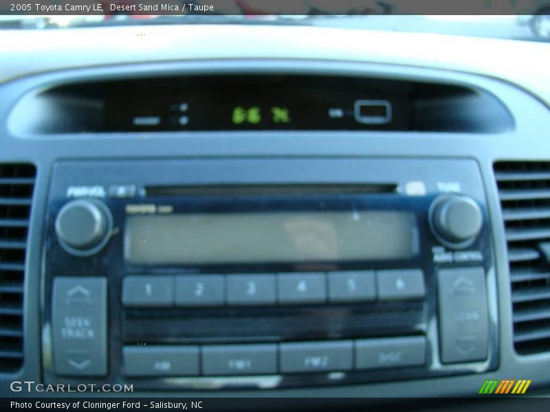 Desert Sand Mica / Taupe 2005 Toyota Camry LE