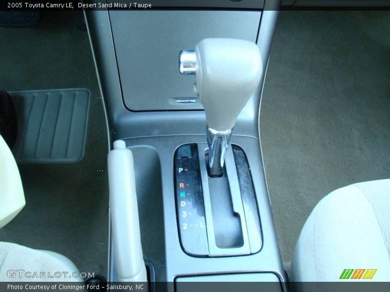 Desert Sand Mica / Taupe 2005 Toyota Camry LE