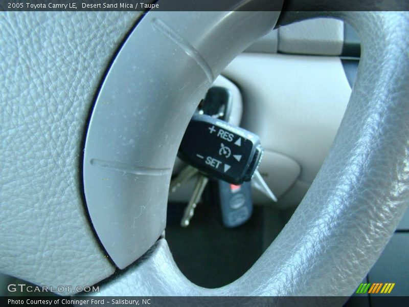 Desert Sand Mica / Taupe 2005 Toyota Camry LE