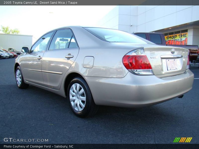 Desert Sand Mica / Taupe 2005 Toyota Camry LE