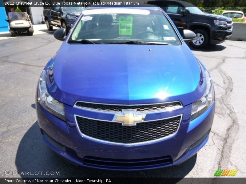 Blue Topaz Metallic / Jet Black/Medium Titanium 2012 Chevrolet Cruze LS