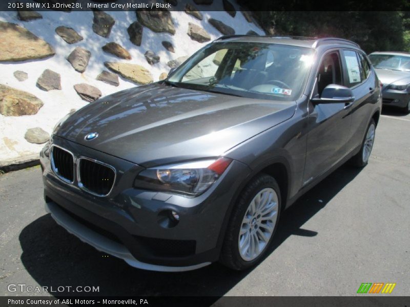 Mineral Grey Metallic / Black 2015 BMW X1 xDrive28i