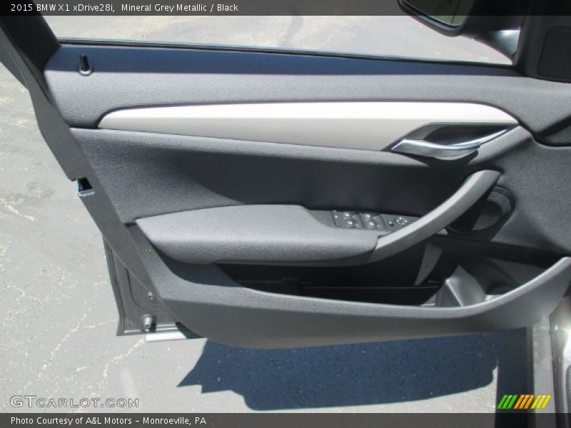 Mineral Grey Metallic / Black 2015 BMW X1 xDrive28i