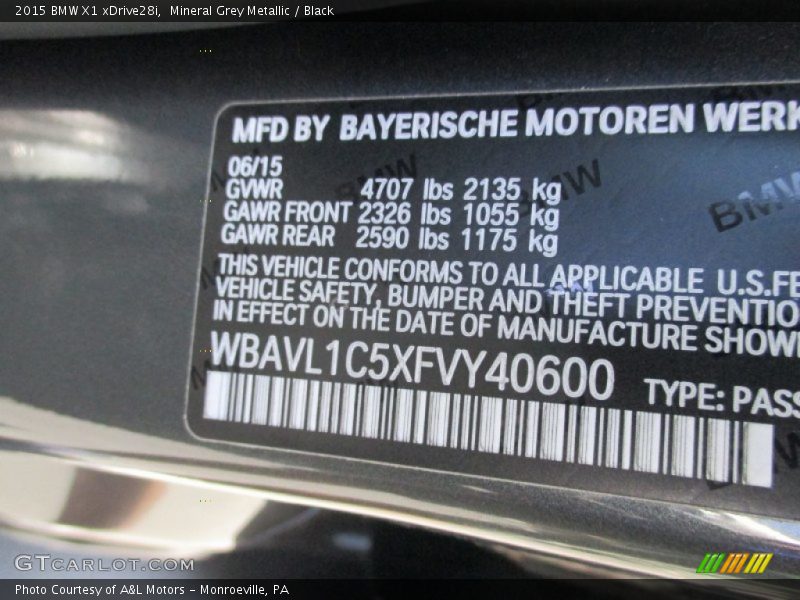 Mineral Grey Metallic / Black 2015 BMW X1 xDrive28i