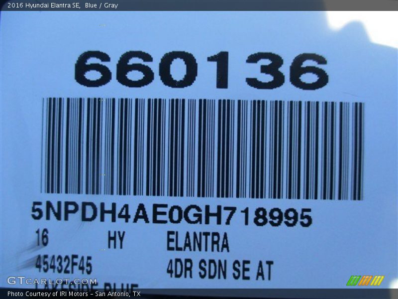 Blue / Gray 2016 Hyundai Elantra SE