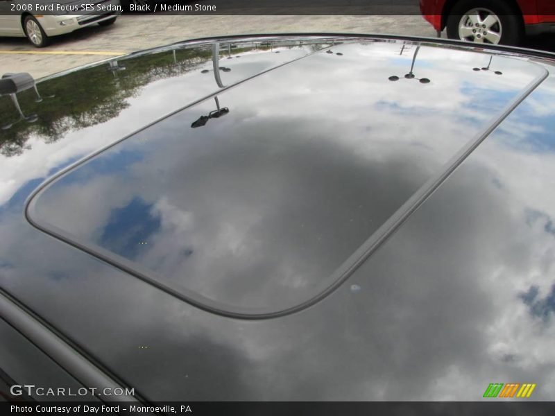 Black / Medium Stone 2008 Ford Focus SES Sedan