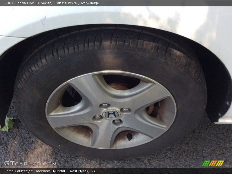 Taffeta White / Ivory Beige 2004 Honda Civic EX Sedan