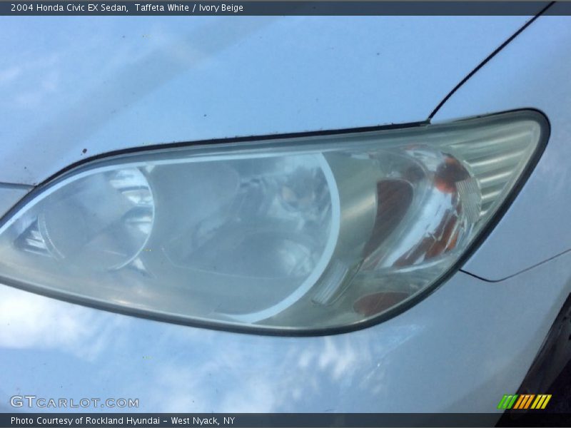 Taffeta White / Ivory Beige 2004 Honda Civic EX Sedan