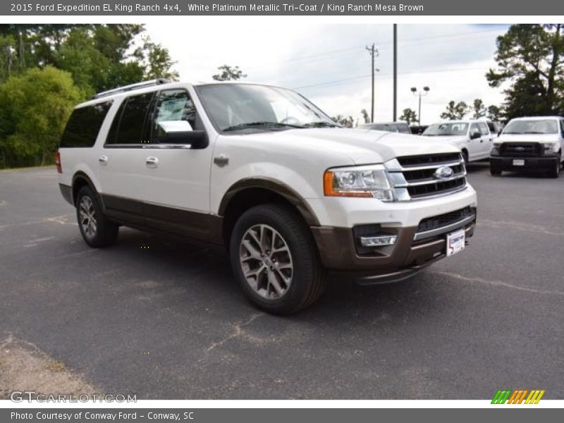 Front 3/4 View of 2015 Expedition EL King Ranch 4x4