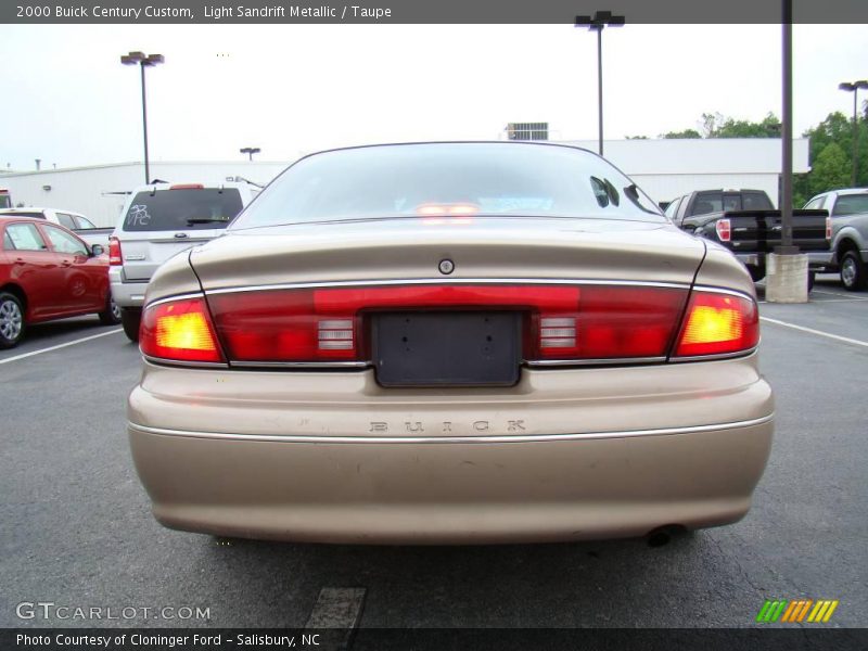 Light Sandrift Metallic / Taupe 2000 Buick Century Custom