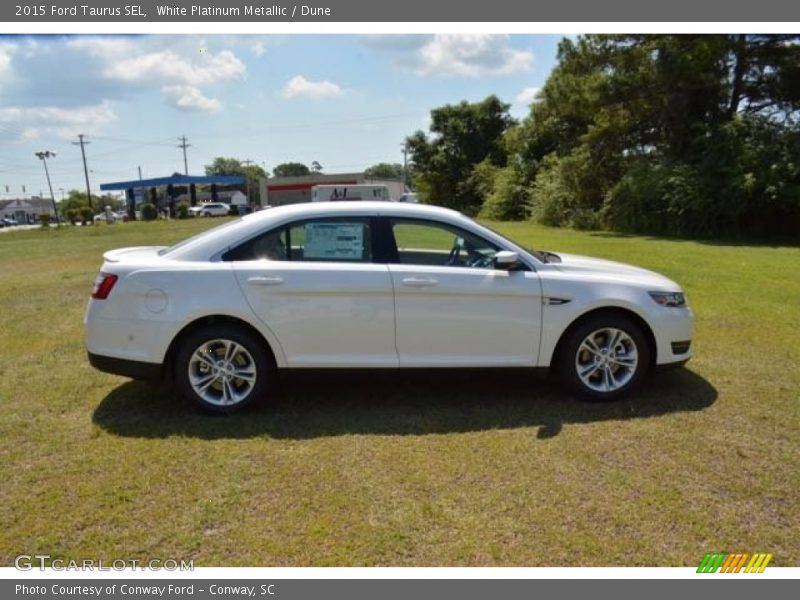 White Platinum Metallic / Dune 2015 Ford Taurus SEL