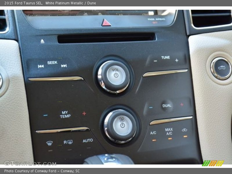 White Platinum Metallic / Dune 2015 Ford Taurus SEL