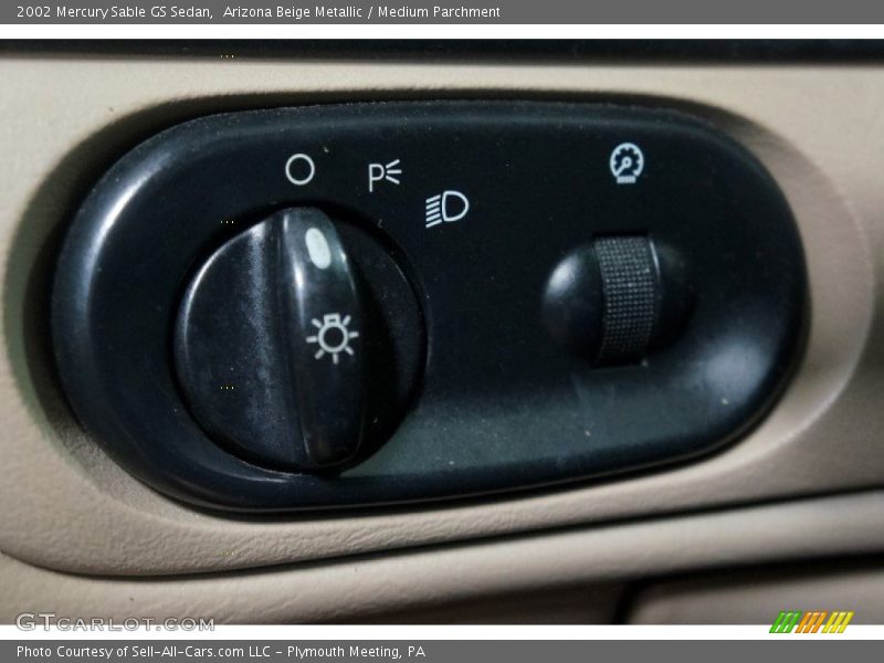 Arizona Beige Metallic / Medium Parchment 2002 Mercury Sable GS Sedan