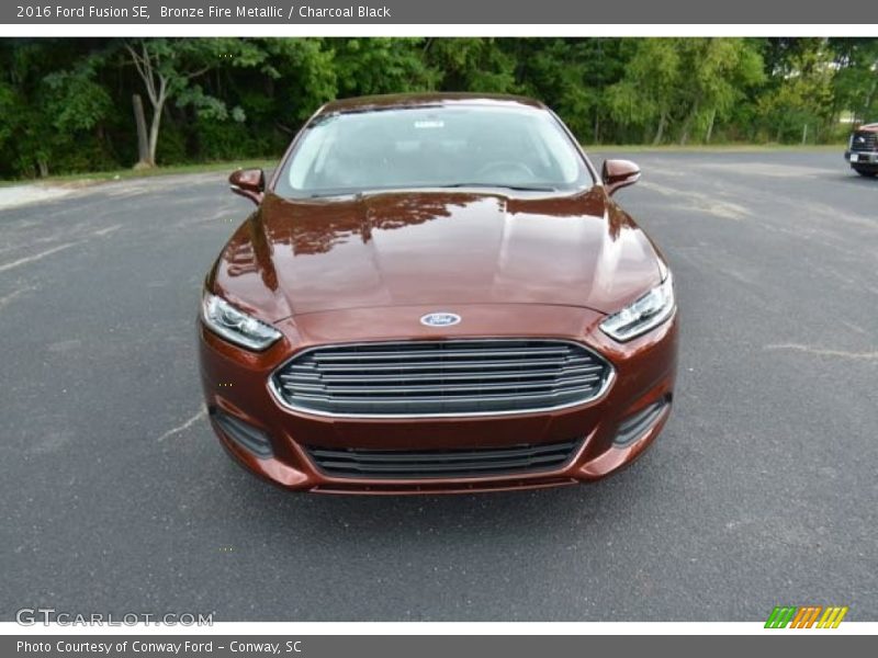 Bronze Fire Metallic / Charcoal Black 2016 Ford Fusion SE
