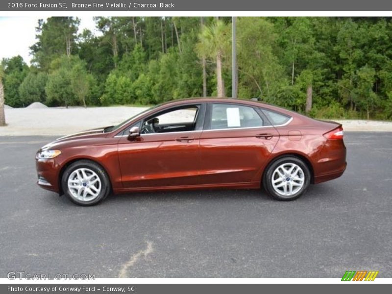Bronze Fire Metallic / Charcoal Black 2016 Ford Fusion SE