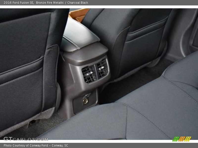 Bronze Fire Metallic / Charcoal Black 2016 Ford Fusion SE