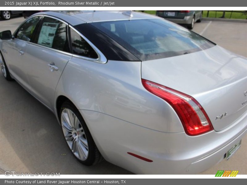Rhodium Silver Metallic / Jet/Jet 2015 Jaguar XJ XJL Portfolio