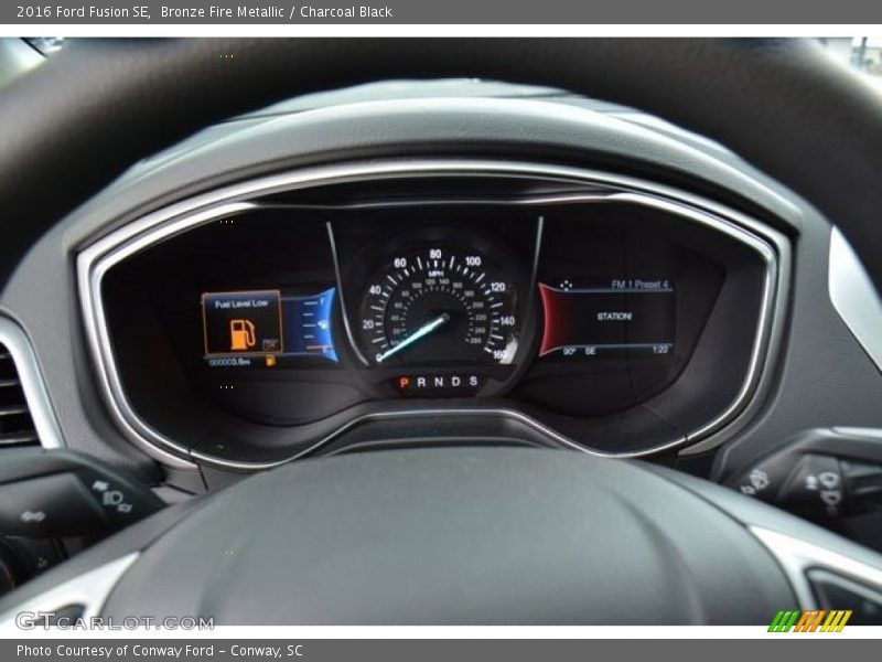 Bronze Fire Metallic / Charcoal Black 2016 Ford Fusion SE