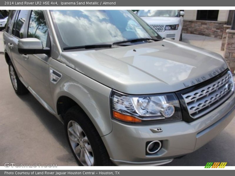 Ipanema Sand Metallic / Almond 2014 Land Rover LR2 HSE 4x4