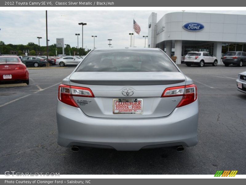 Classic Silver Metallic / Black/Ash 2012 Toyota Camry SE V6