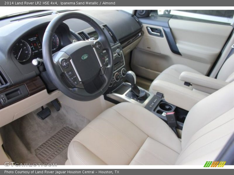 Ipanema Sand Metallic / Almond 2014 Land Rover LR2 HSE 4x4