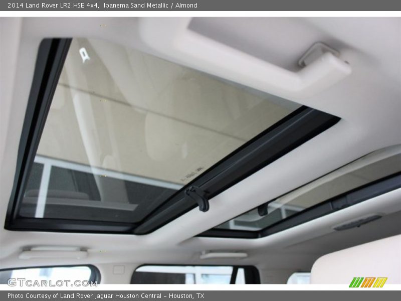 Ipanema Sand Metallic / Almond 2014 Land Rover LR2 HSE 4x4