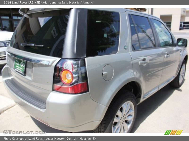 Ipanema Sand Metallic / Almond 2014 Land Rover LR2 HSE 4x4