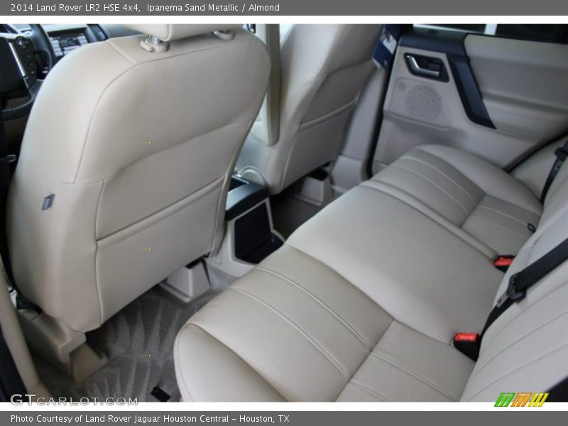 Ipanema Sand Metallic / Almond 2014 Land Rover LR2 HSE 4x4