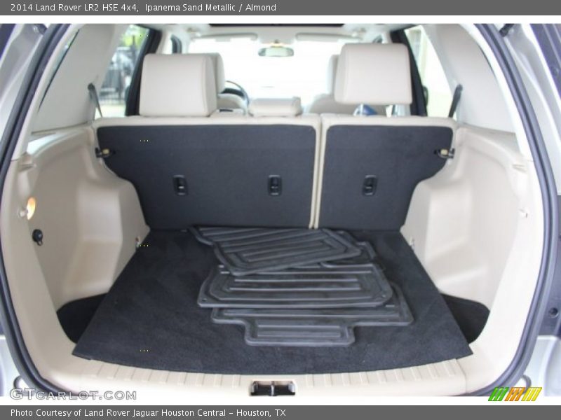 Ipanema Sand Metallic / Almond 2014 Land Rover LR2 HSE 4x4