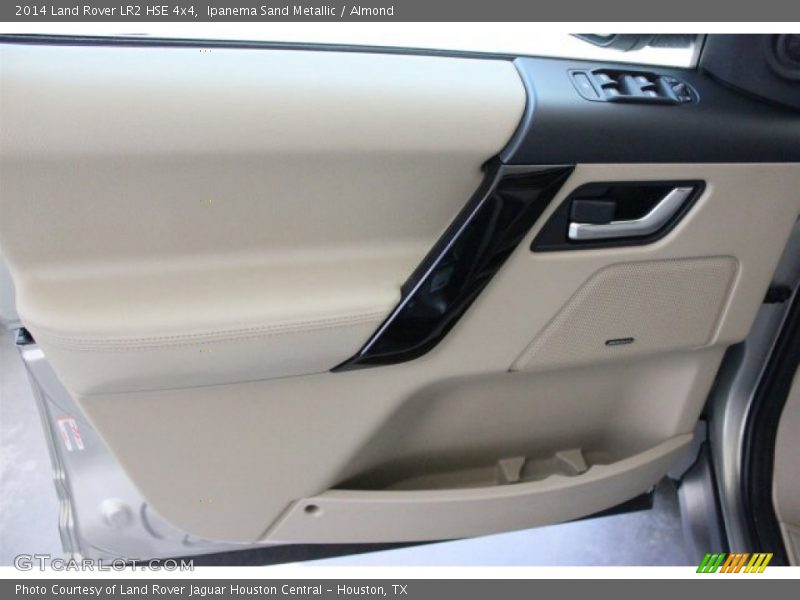 Ipanema Sand Metallic / Almond 2014 Land Rover LR2 HSE 4x4