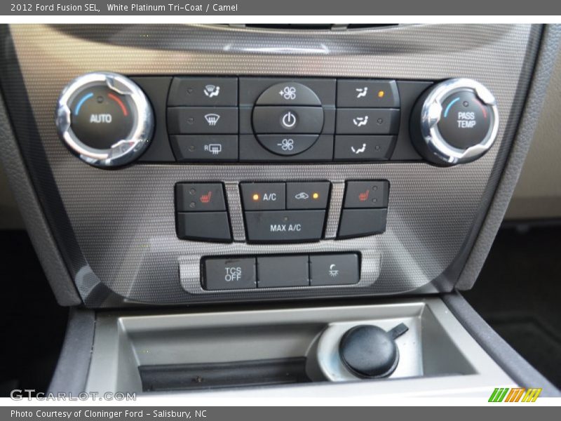 White Platinum Tri-Coat / Camel 2012 Ford Fusion SEL