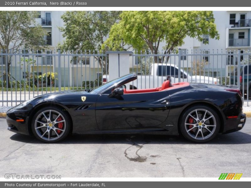  2010 California  Nero (Black)