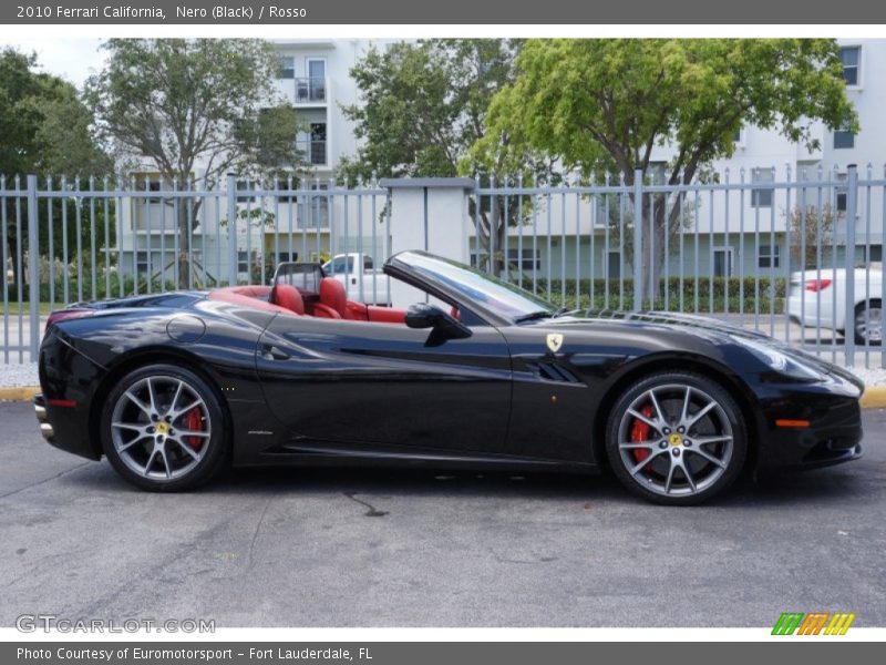  2010 California  Nero (Black)