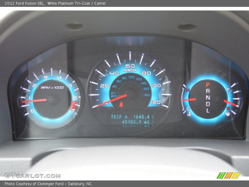 White Platinum Tri-Coat / Camel 2012 Ford Fusion SEL