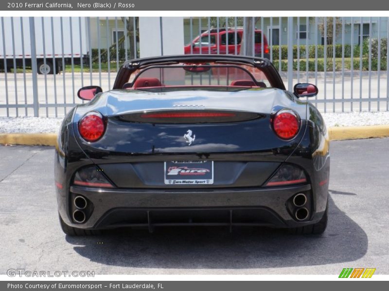 Nero (Black) / Rosso 2010 Ferrari California